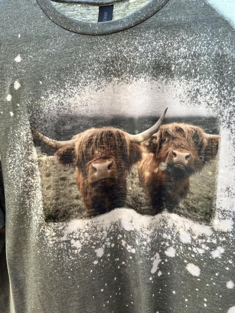 Highland cows bleached tshirt